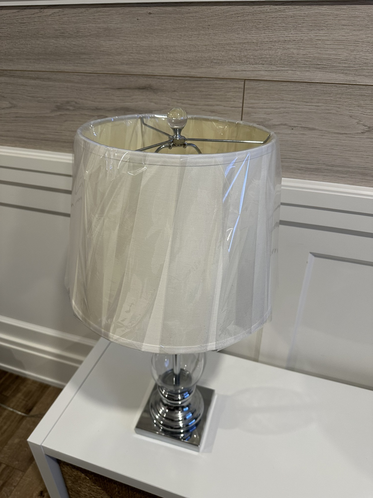 Table lamp 27”H - photo 2