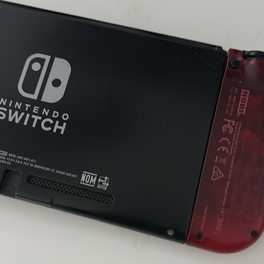 Nintendo Switch v1 - photo 2