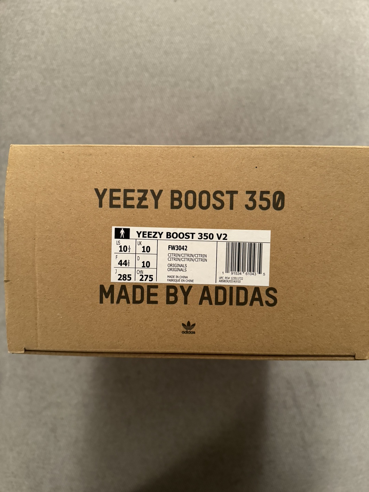 YEEZY 350 V2 - CITRIN - SIZE 10.5 (Brand New) - photo 4