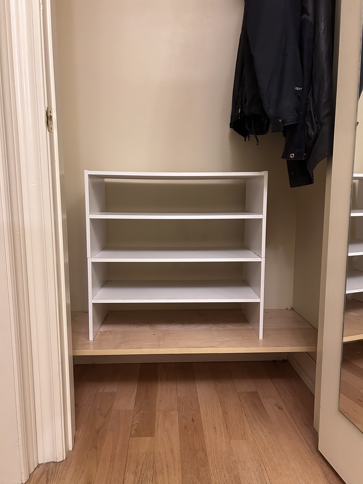 Shoe rack shelf