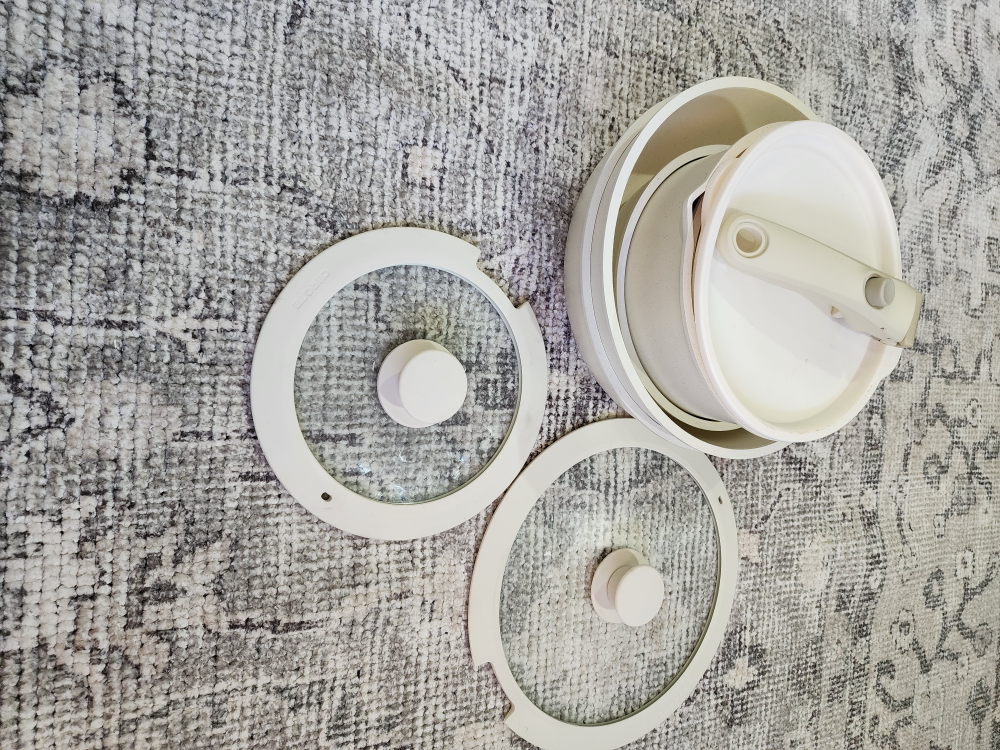 free cookware set for students barely used - photo 3