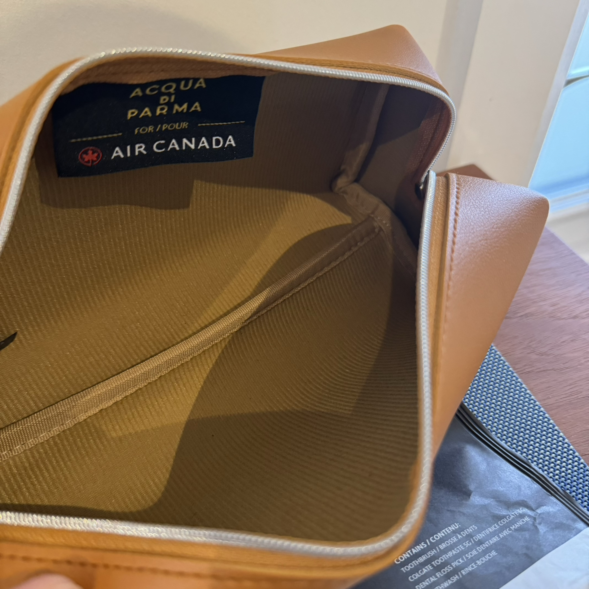2024 Acqua Di Parma Air Canada Business Class Amenity Kit image indicator(6)