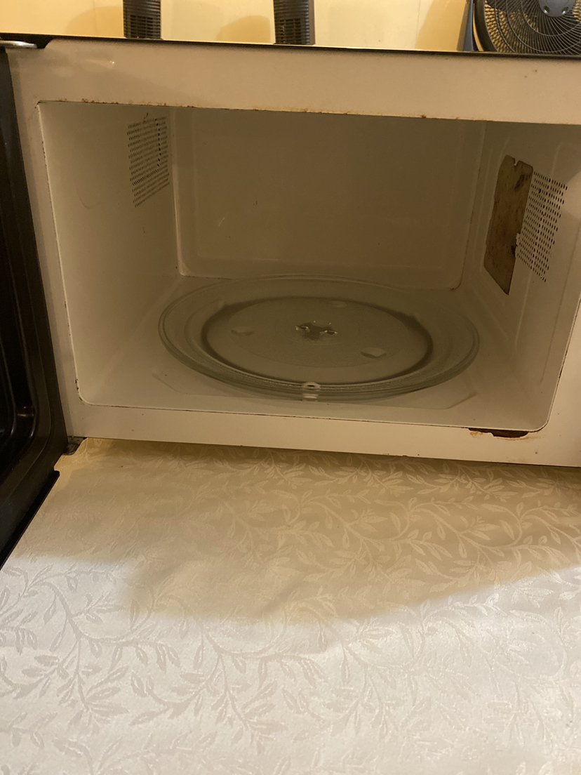 Microwave - photo 2