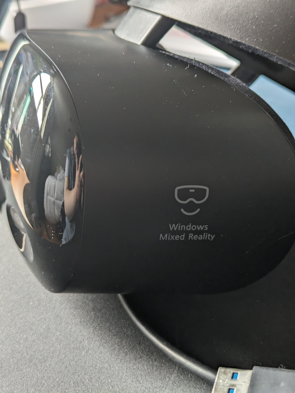 SAMSUNG HMD Odyssey+ Windows Mixed Reality Headset, used thumbnail