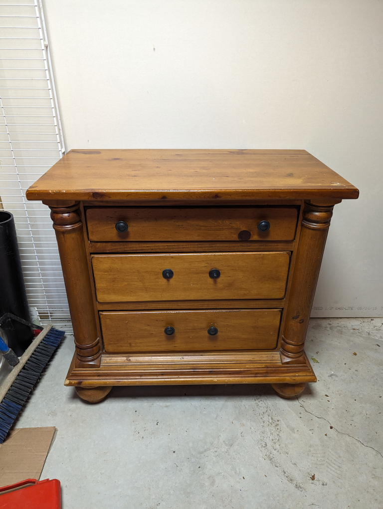 pine dresser - photo 2