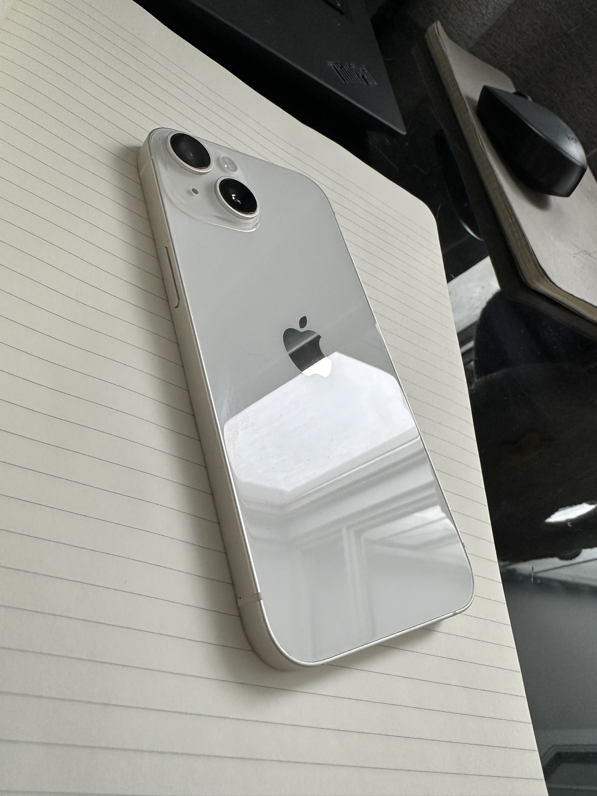 iPhone 14 - 128 GB - White thumbnail