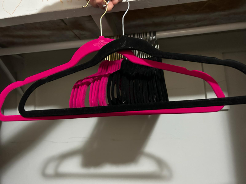 velvet hangers 31 pcs - photo 2
