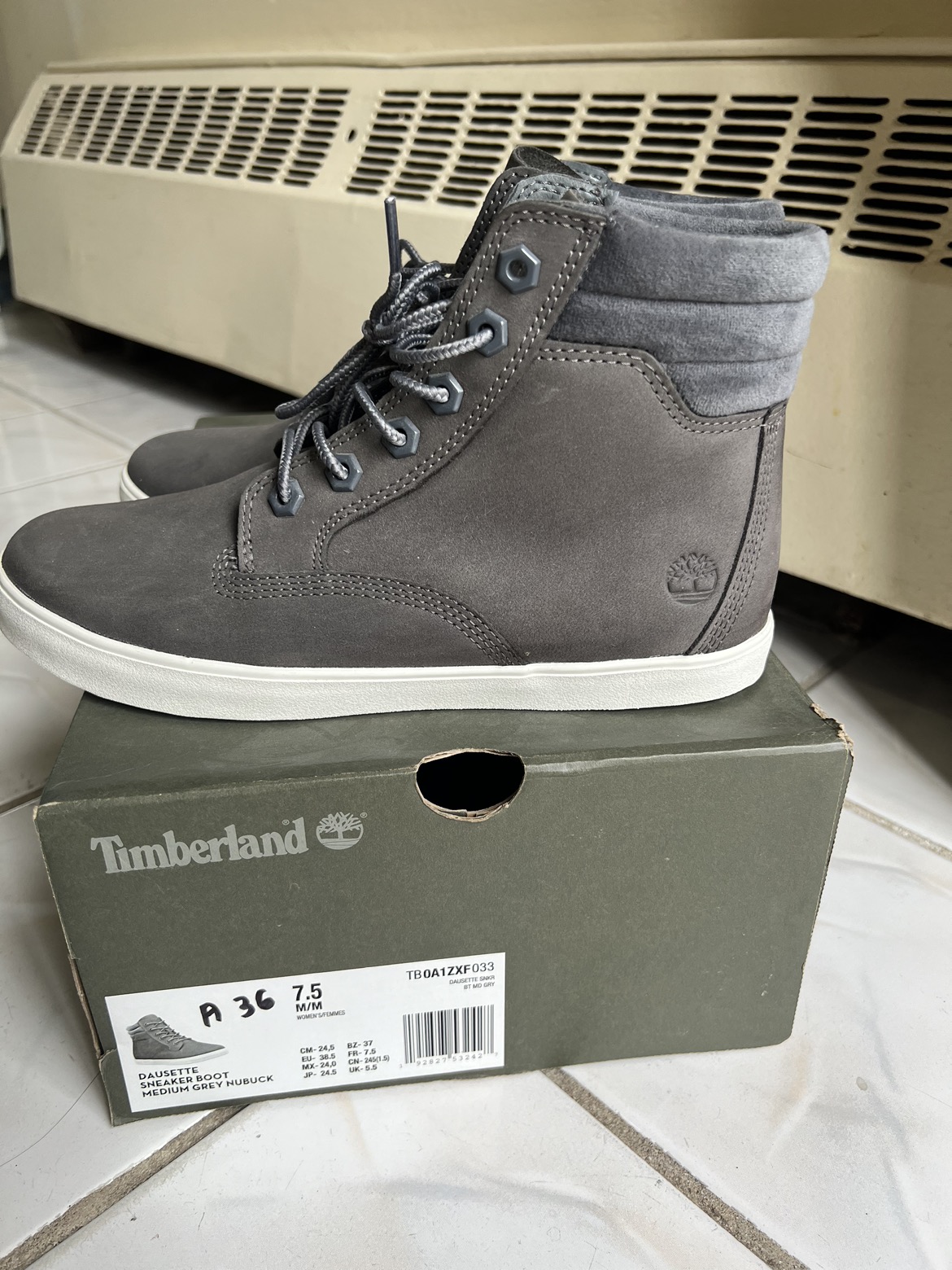 NEW W7.5 Timberland sneaker boot - photo 4