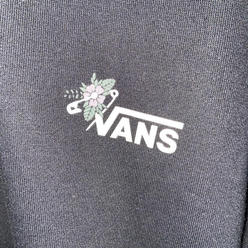 Vans Floral Saftey Pin Sleeves Hoodie NWT size XL image indicator(3)