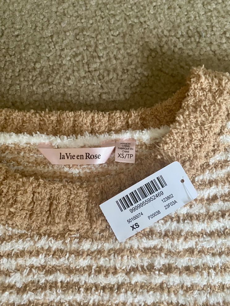 La Vie En Rose Crop Top image indicator(5)