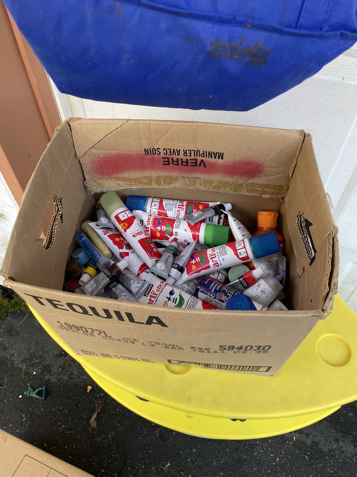 Huge box Children's art paint supplies image indicator(7)