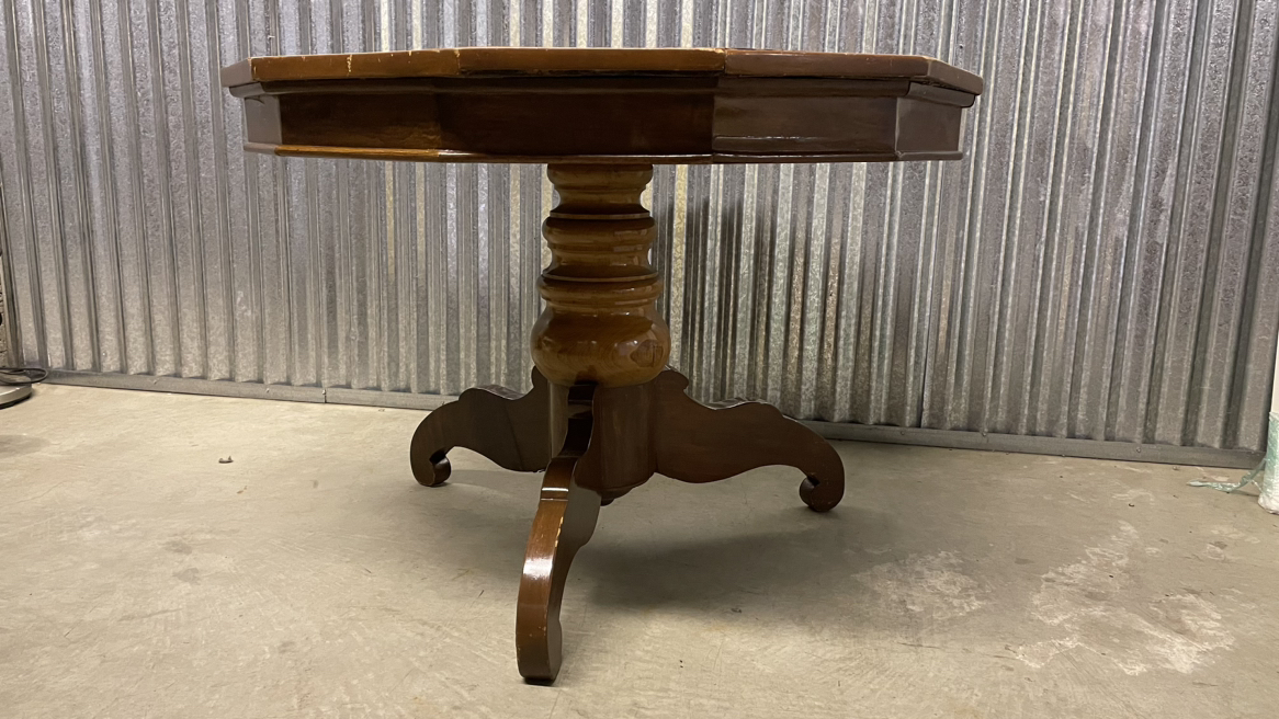 FREE Vintage Table - photo 2