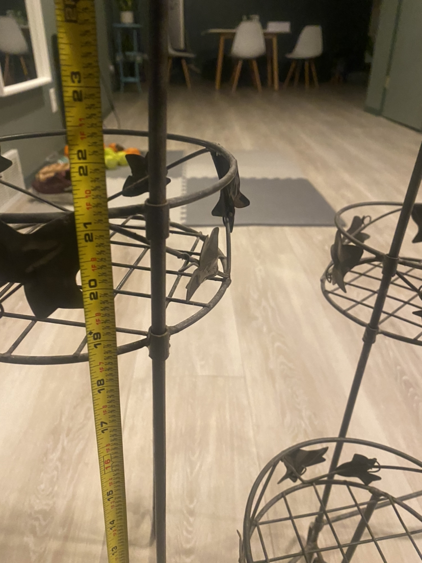 4 place plant stand - photo 5