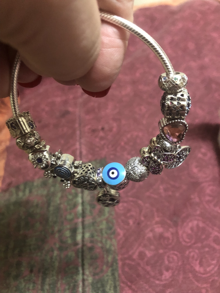 Pandora bracelet and charms - photo 3