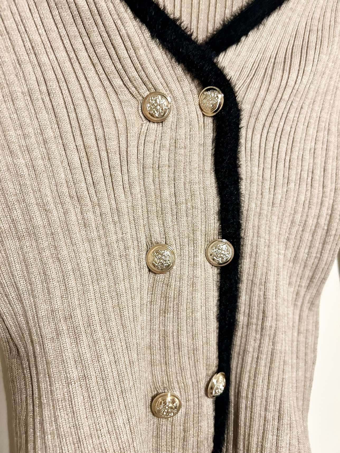 Cream Colour Knit Sweater - photo 2