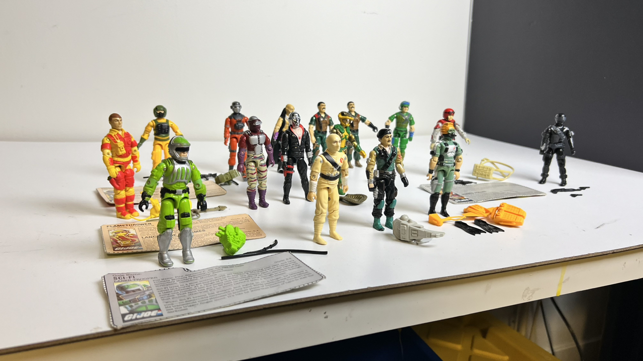 G. I. Joe figures LOT-READ Description image indicator(2)