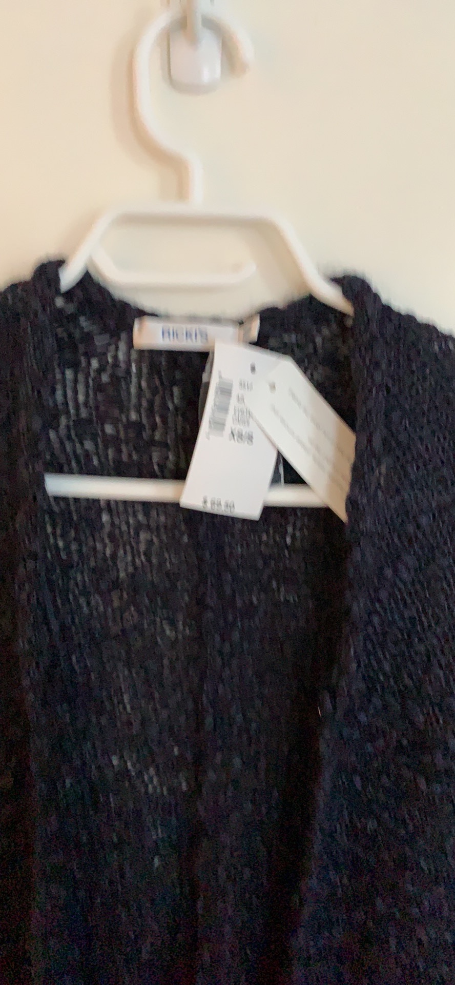 Brand new Ladies Navy cardigan size XS-S image indicator(2)