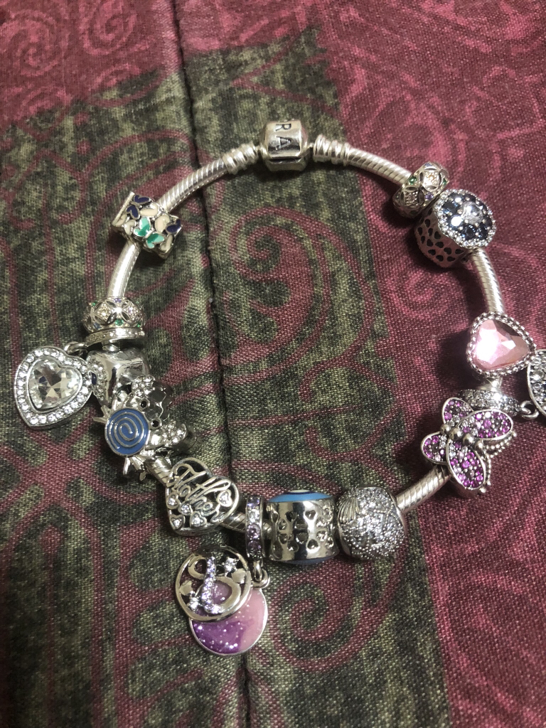 Pandora bracelet and charms - photo 5