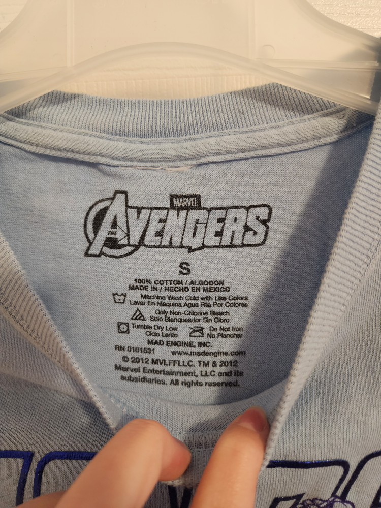 Genuine Marvel Avengers Merch image indicator(3)