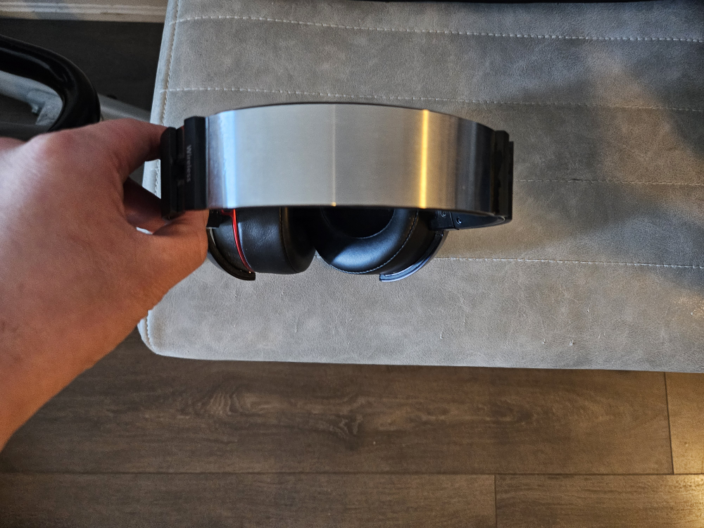 Like New Sony Extra Bass On-Ear Headphones image indicator(3)