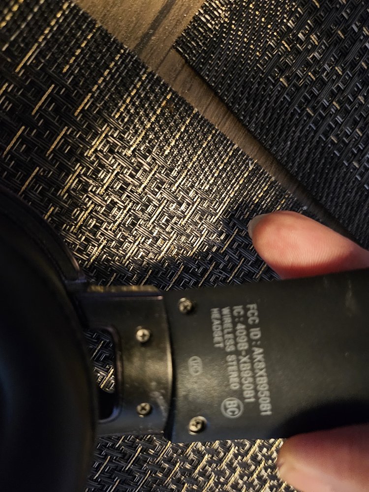 Like New Sony Extra Bass On-Ear Headphones image indicator(6)