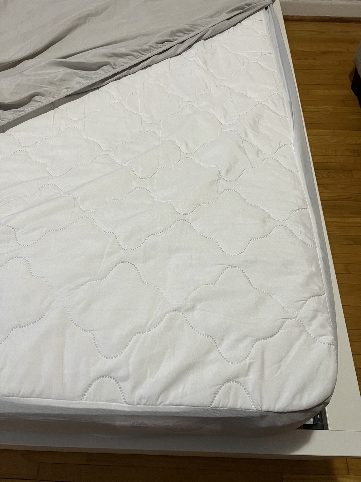Queen size mattress - photo 4