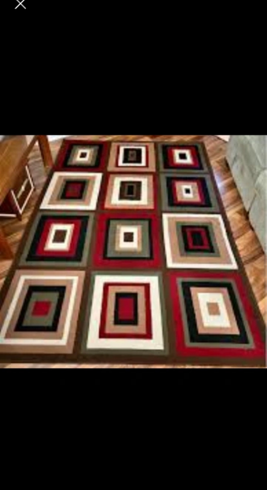 square printed carpet. thumbnail