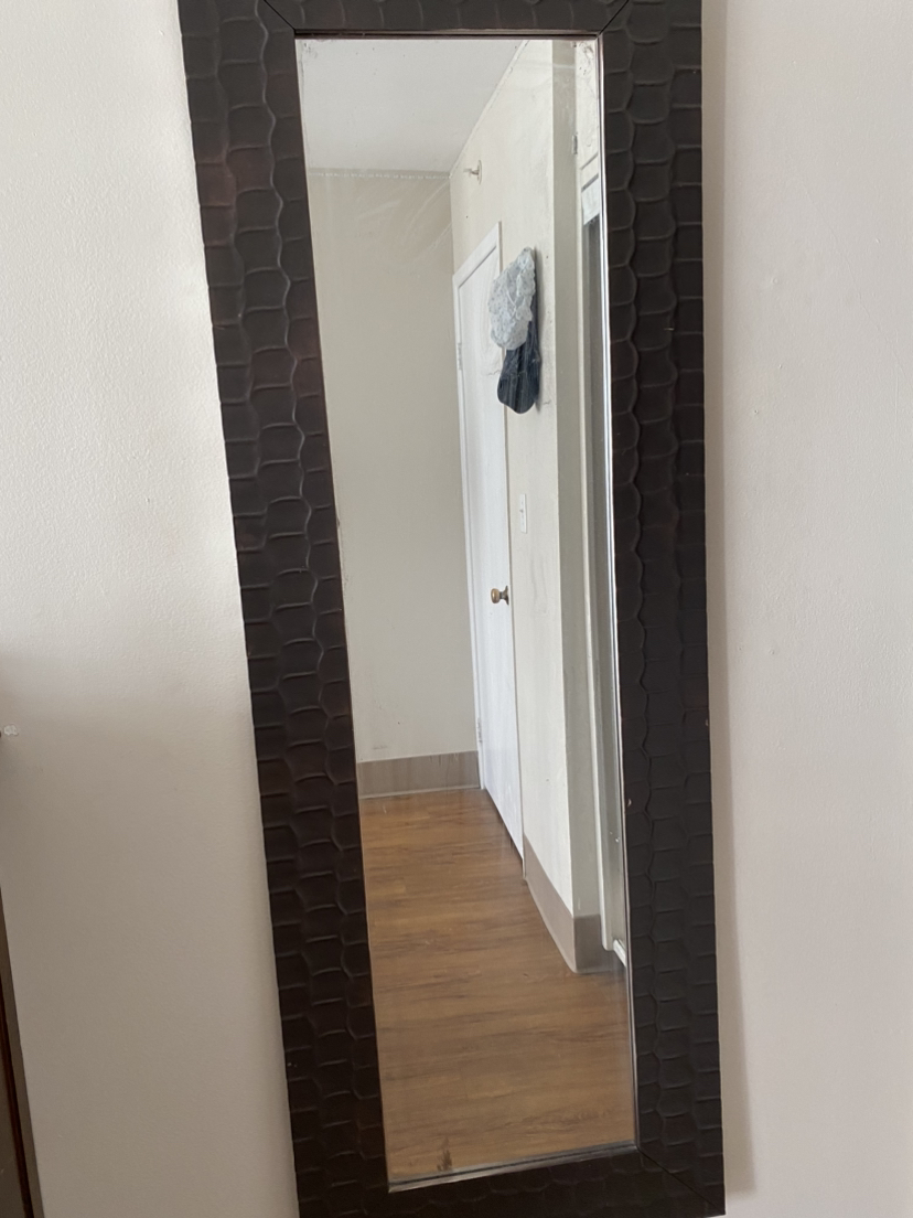 Long black mirror #freecycle - photo 2