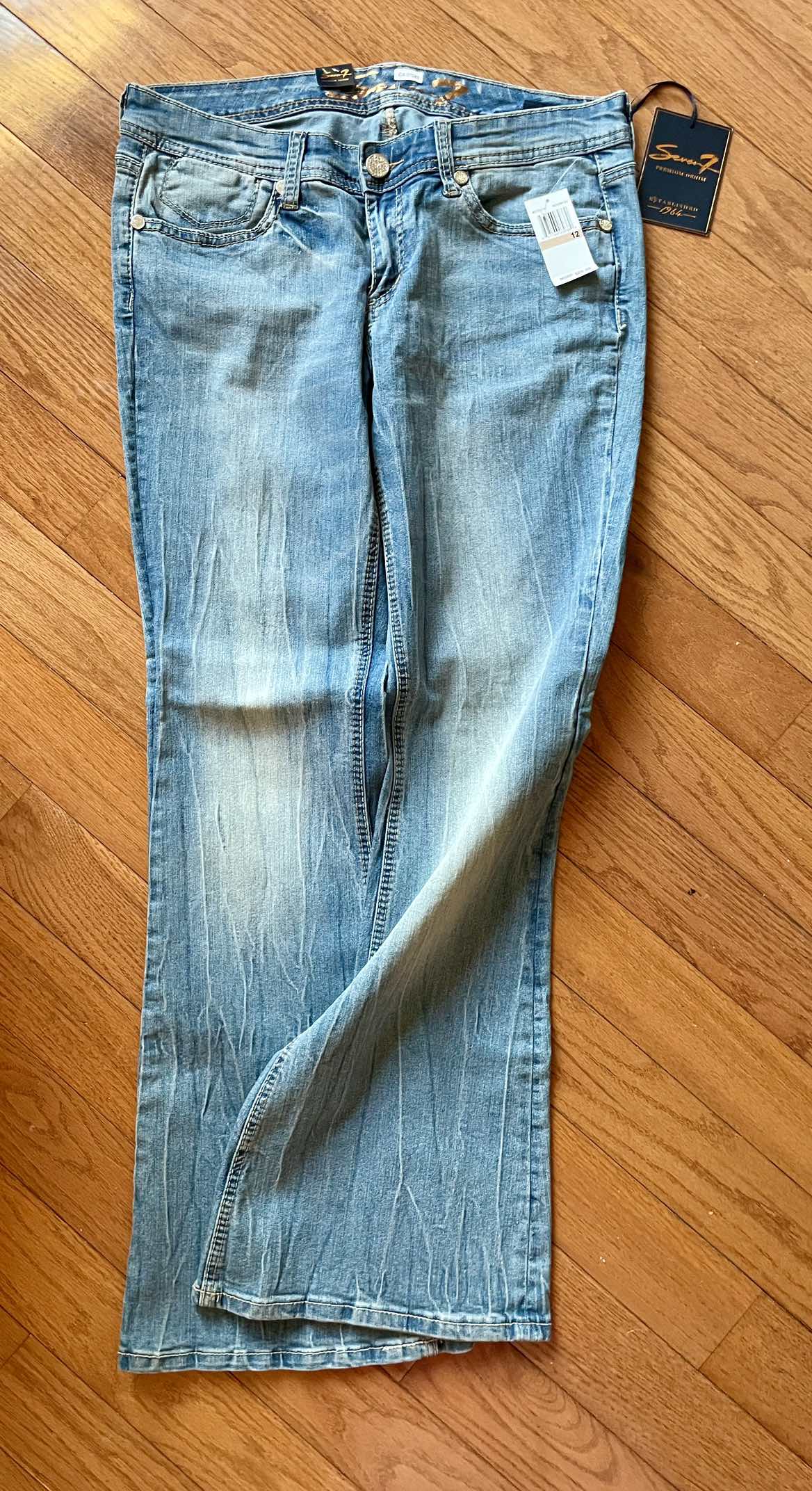 Seven jeans image indicator(3)