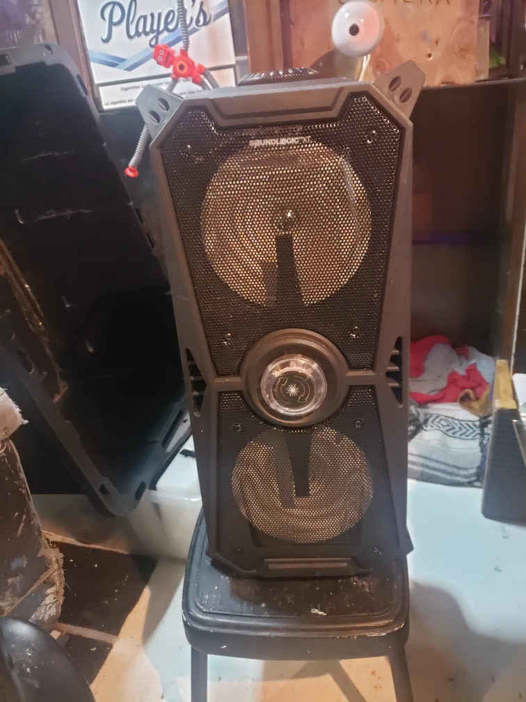 Bluetooth speaker thumbnail