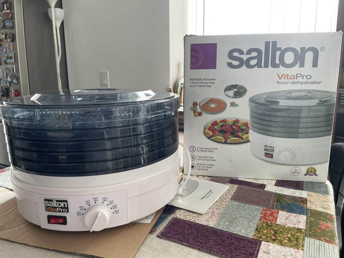 Salton food dehydrator