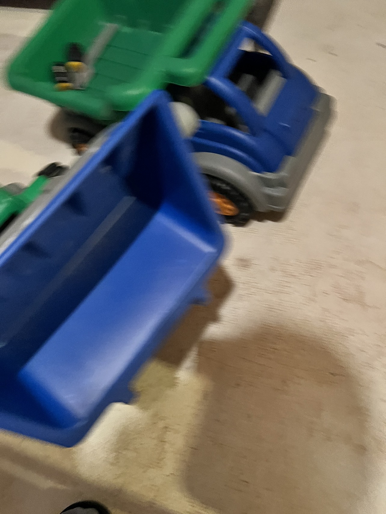 Trucks toys - photo 4