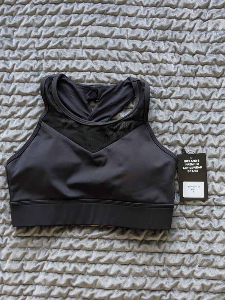 New with tags New Dimensions Womens Sports Bra size S