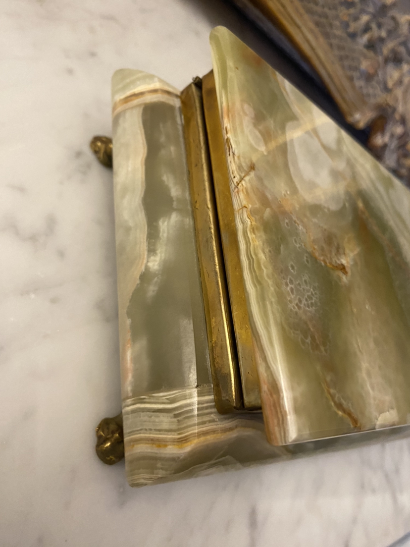 Italian Green Onyx Marble Box with Lionfeet image indicator(3)