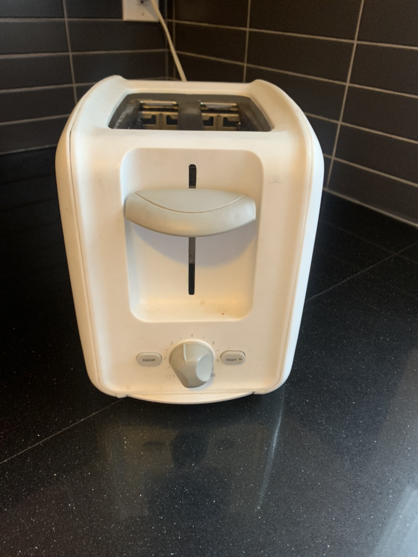Sunbeam 2 slice toaster with removable crumb tray - photo 5
