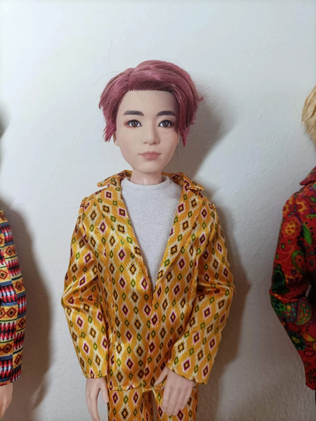 ‼️MOVING SALE‼️ BTS Dolls - photo 3