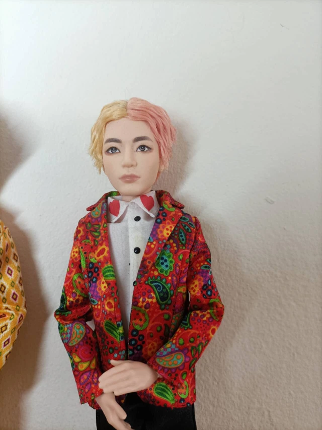 ‼️MOVING SALE‼️ BTS Dolls - photo 4