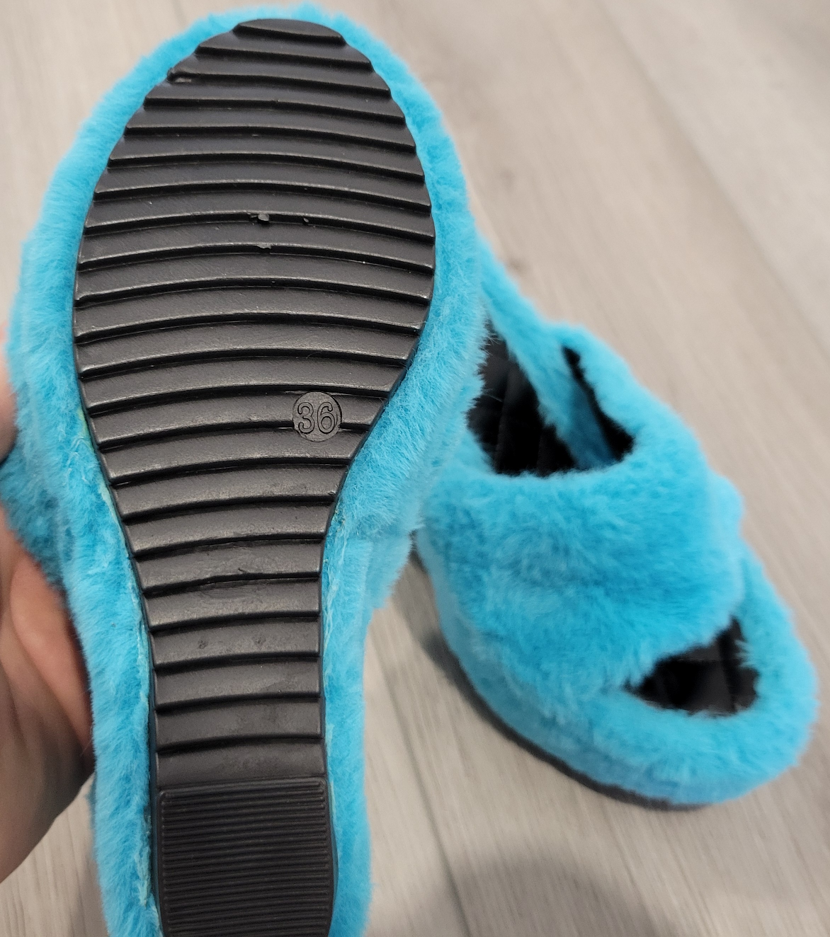 Womens Faux Fur Wedge Platform Sandals. image indicator(4)