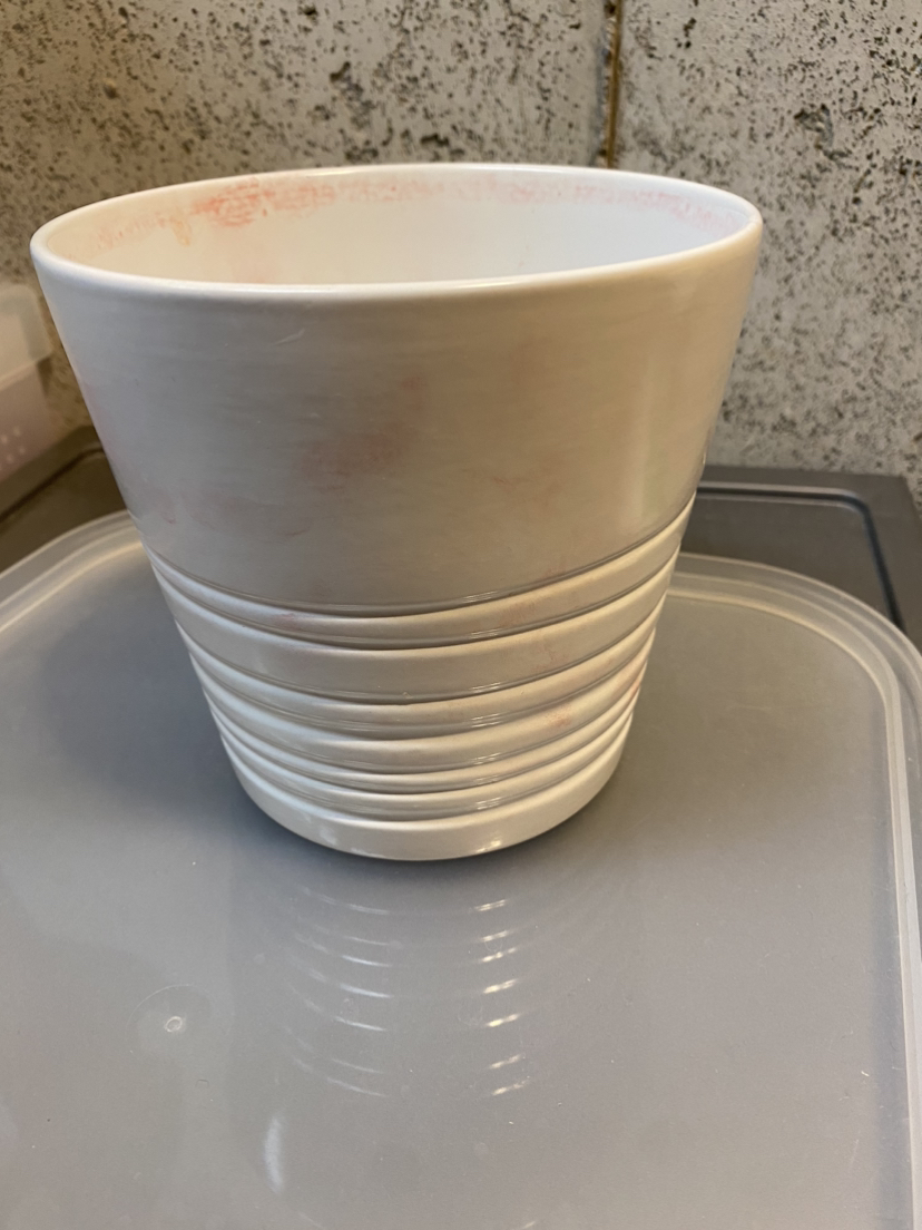Free white ikea plant potter vase thumbnail