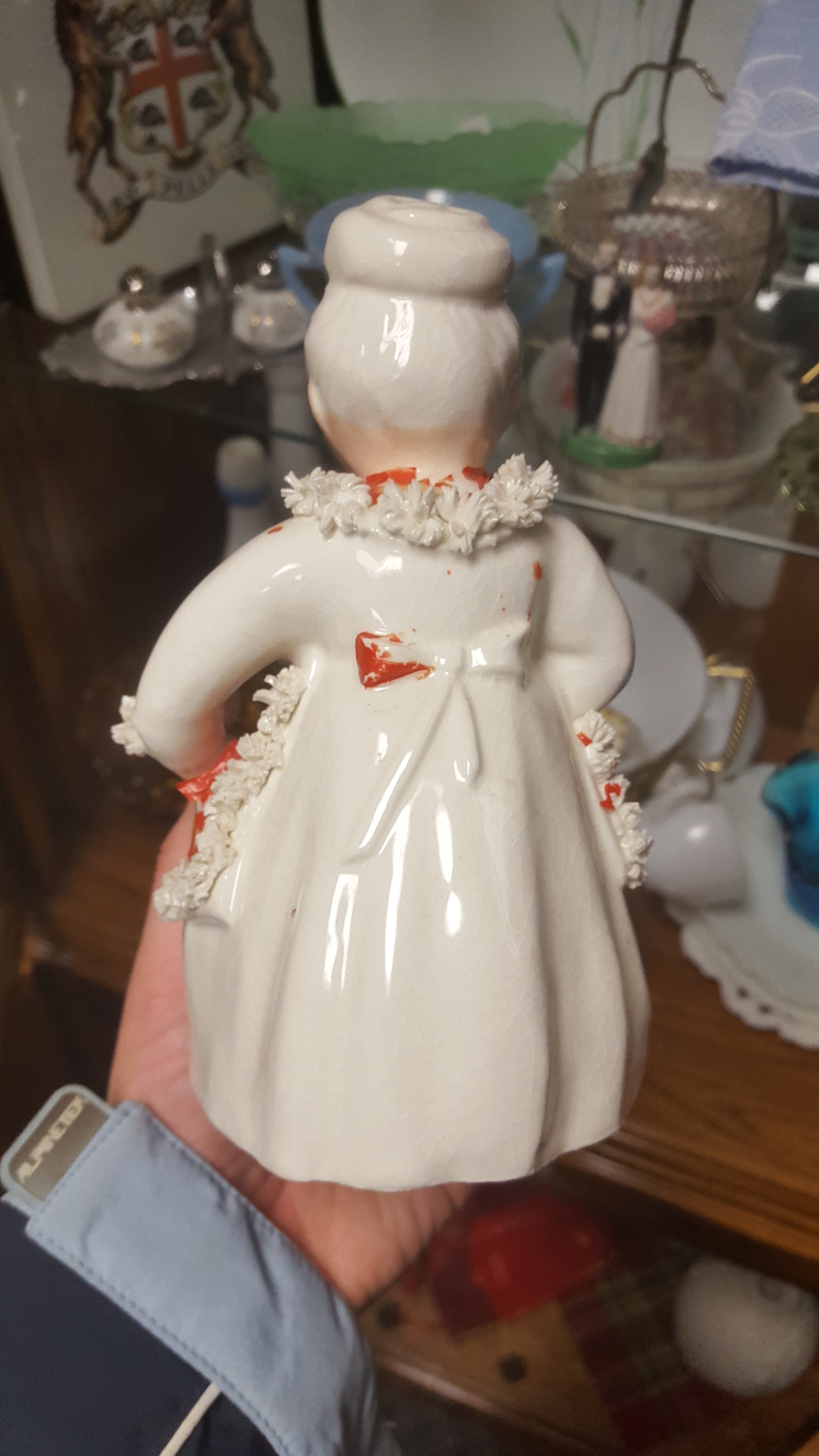 vintage ceramic mrs clause - photo 2