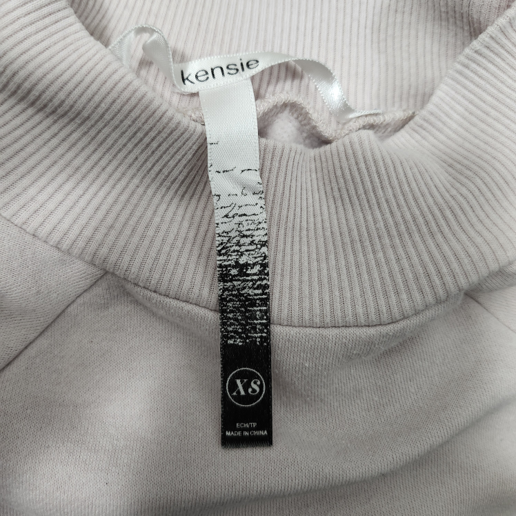 KENSIE Lightweight Fleece Top. RAW Hem & 3/4 Sleeves. #XS image indicator(2)