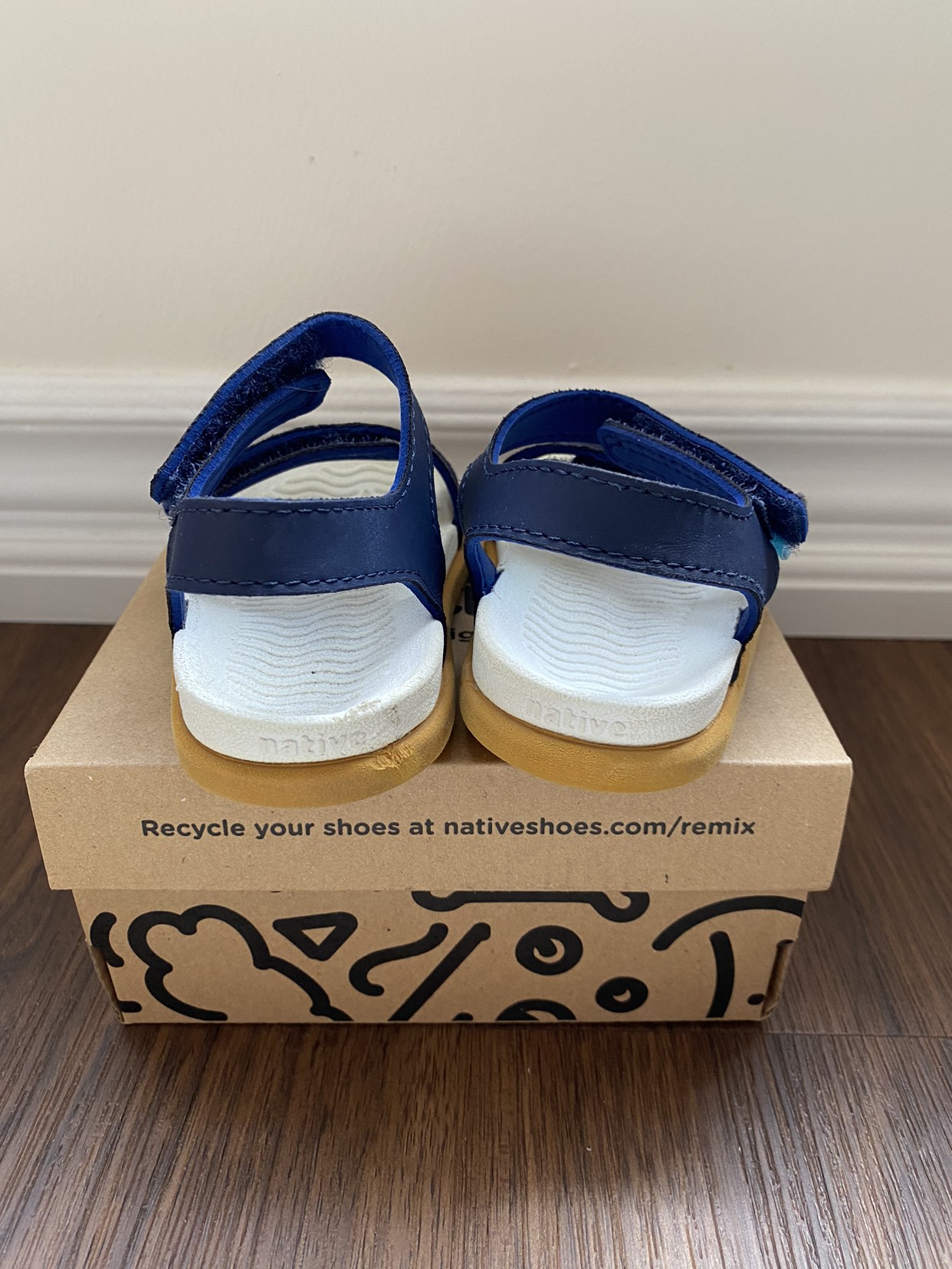 Native Charley sandal, sz 4 image indicator(4)