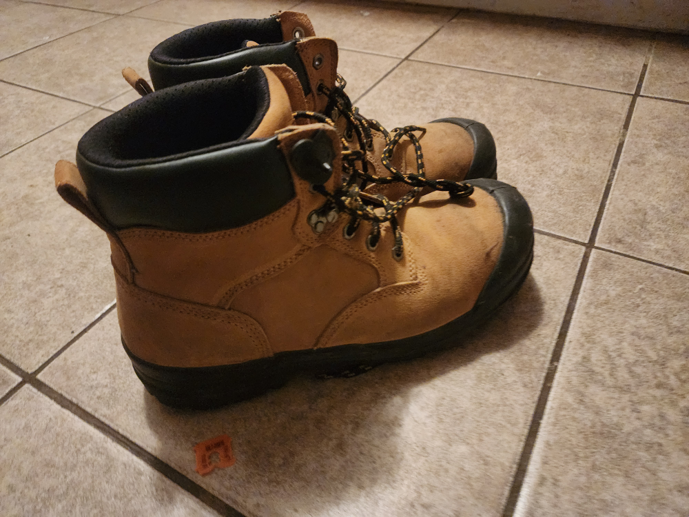 steel toe boots BRAND NEW - photo 2
