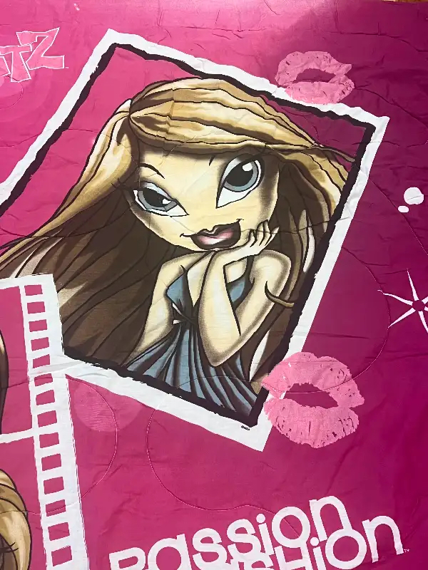 BRATZ Passion 4 Fashion Comforter (Double/Full) Like NEW!!! - photo 5