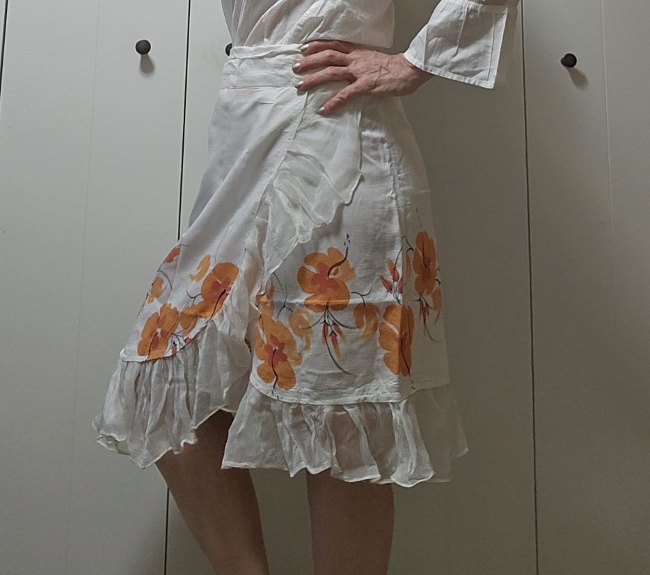 Women’s summery flowery skirt - photo 2