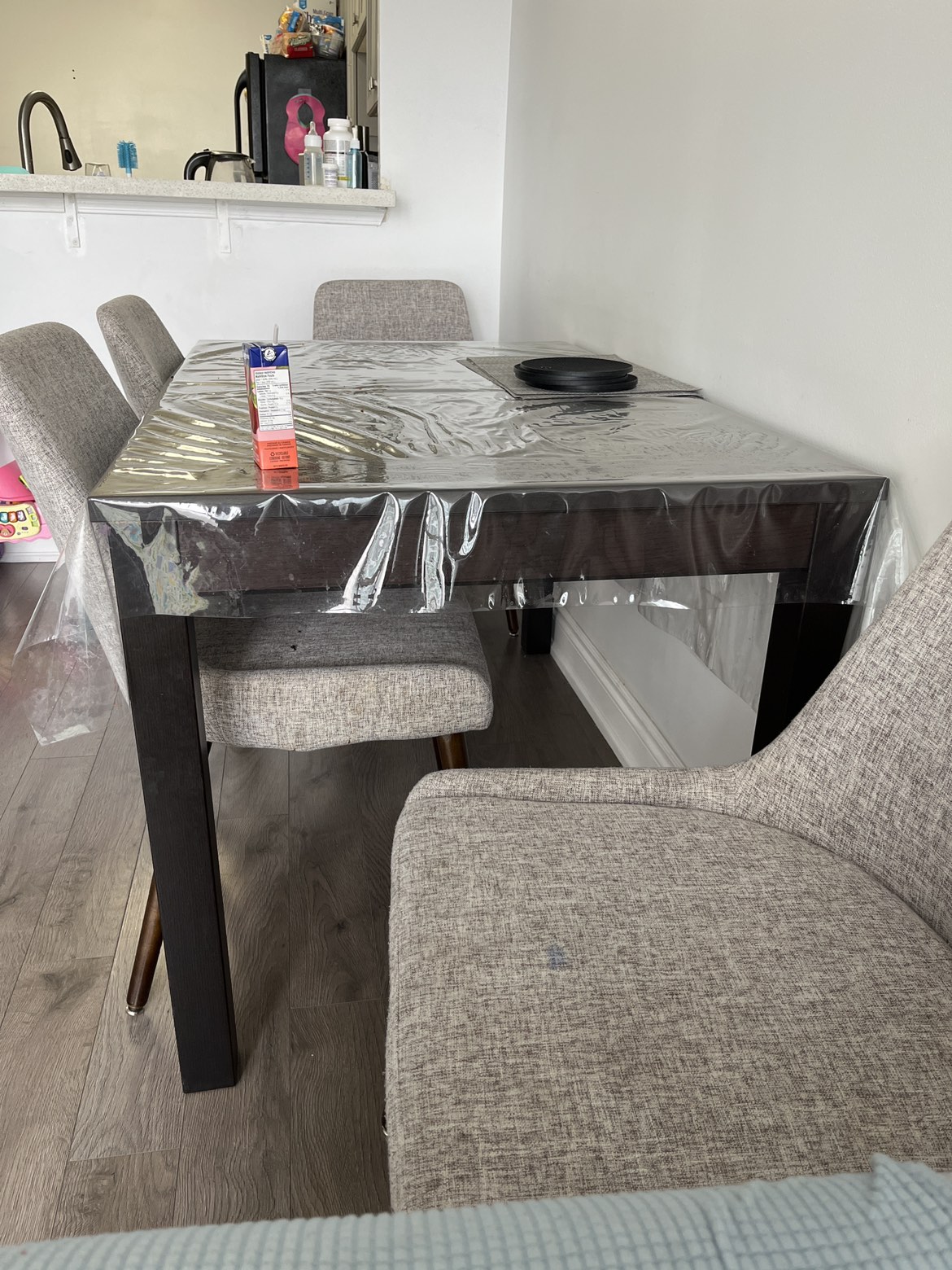 4 Dining Chairs