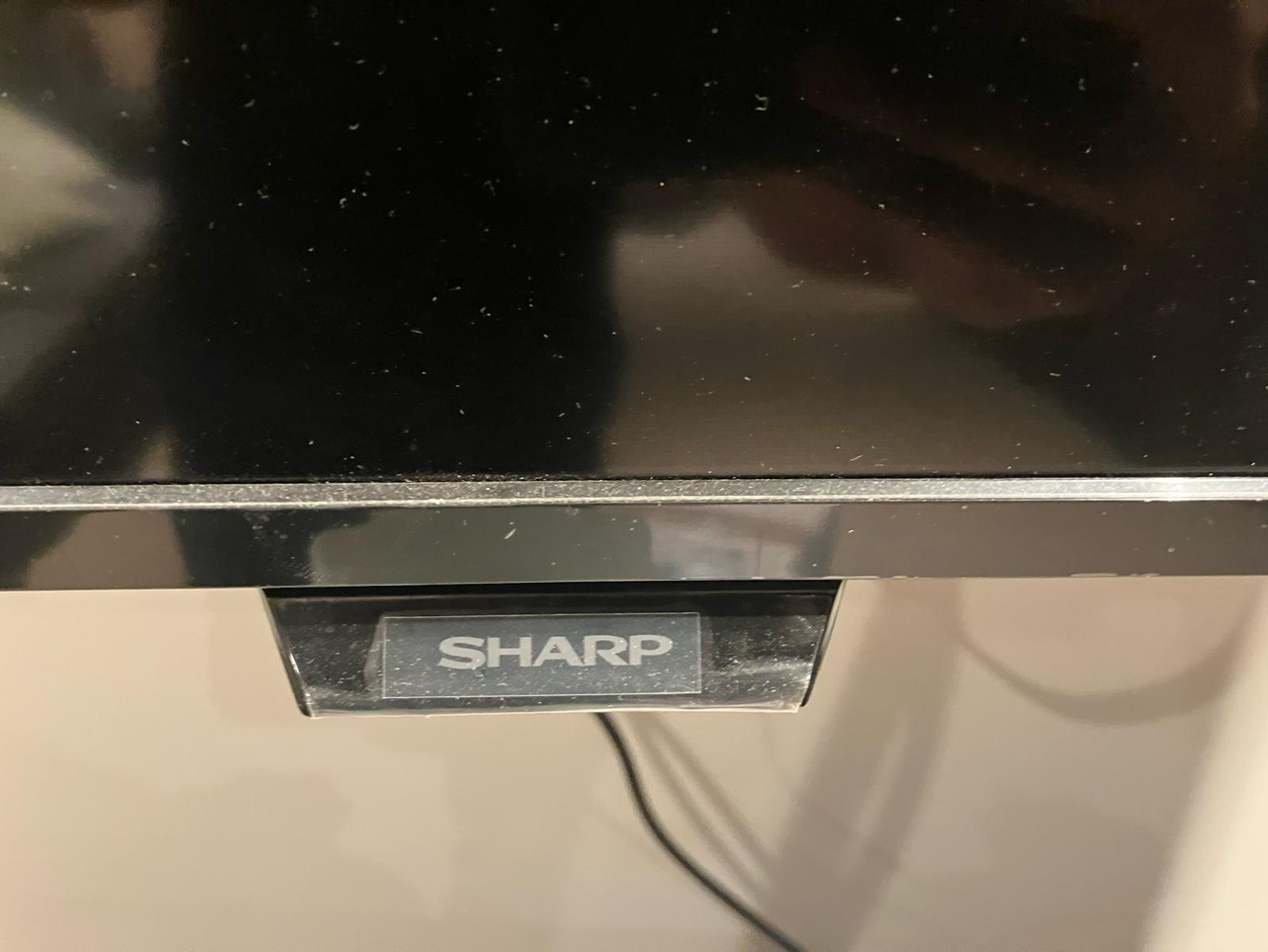 Sharp Roku TV 50” - photo 3