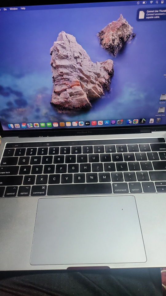 Macbook Pro 2017 with Touchbar