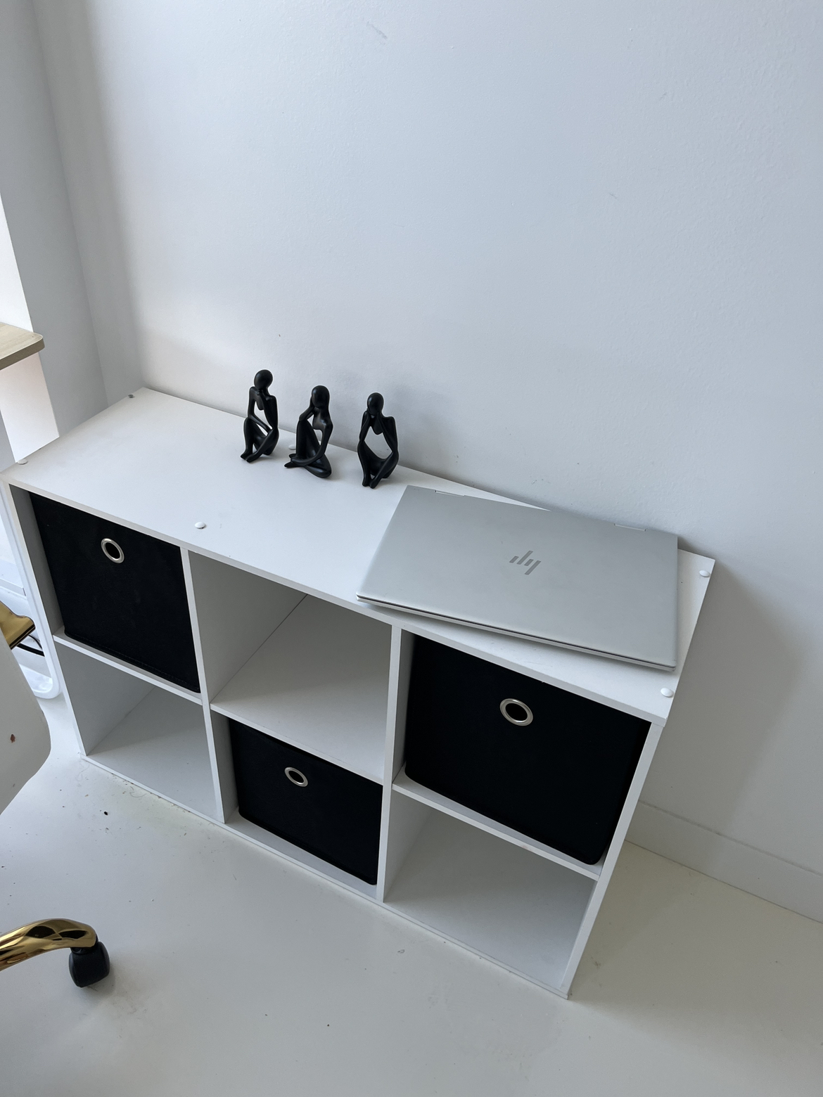 Target cube shelves