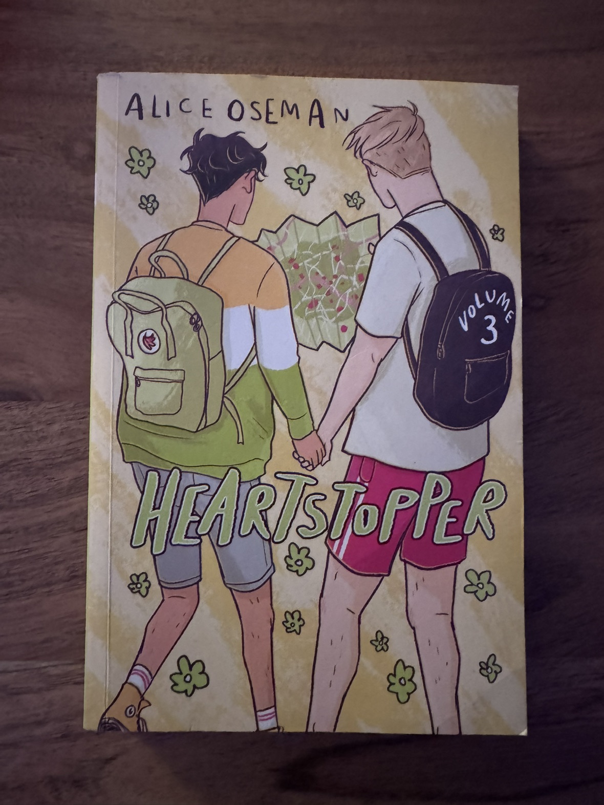 HEARTSTOPPER VOLUME 3 thumbnail